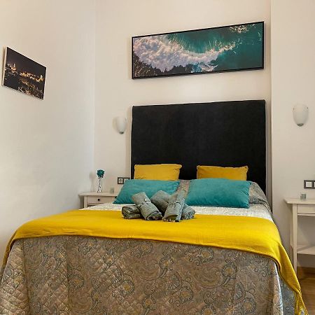 Quiet Apartment In The Heart Of Malaga Pool & Free Parking Exteriör bild
