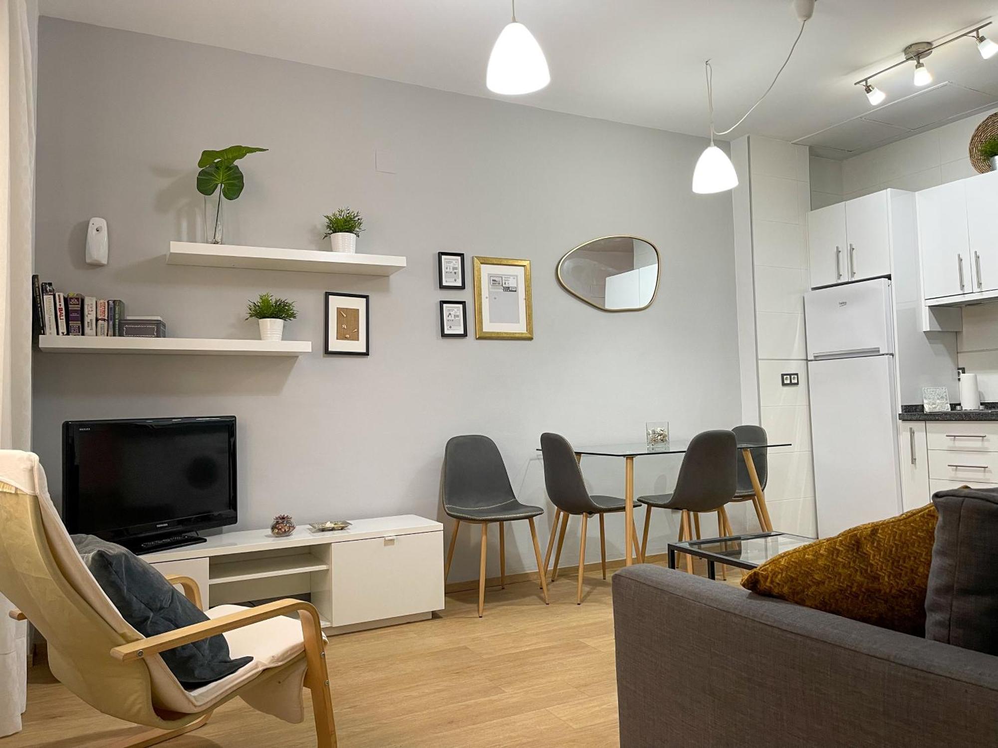 Quiet Apartment In The Heart Of Malaga Pool & Free Parking Exteriör bild