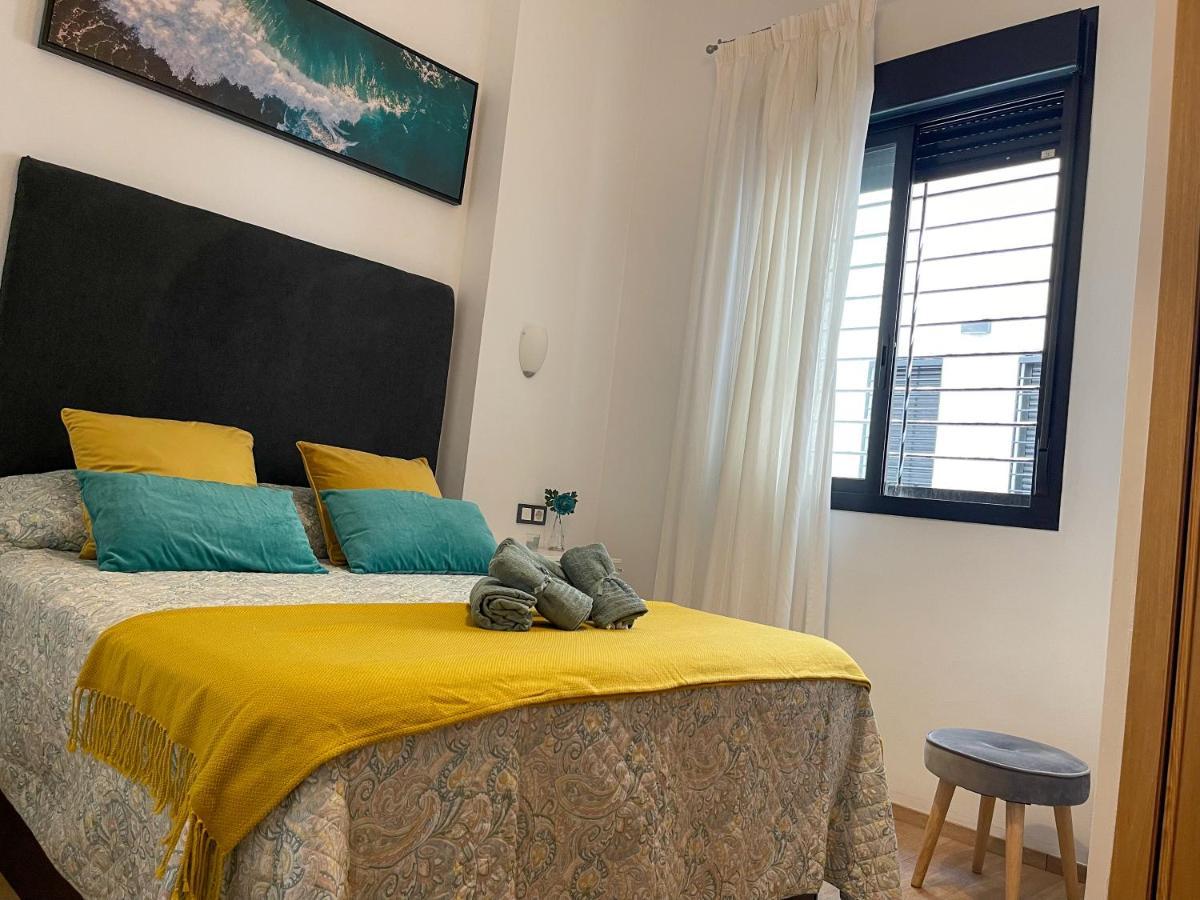 Quiet Apartment In The Heart Of Malaga Pool & Free Parking Exteriör bild