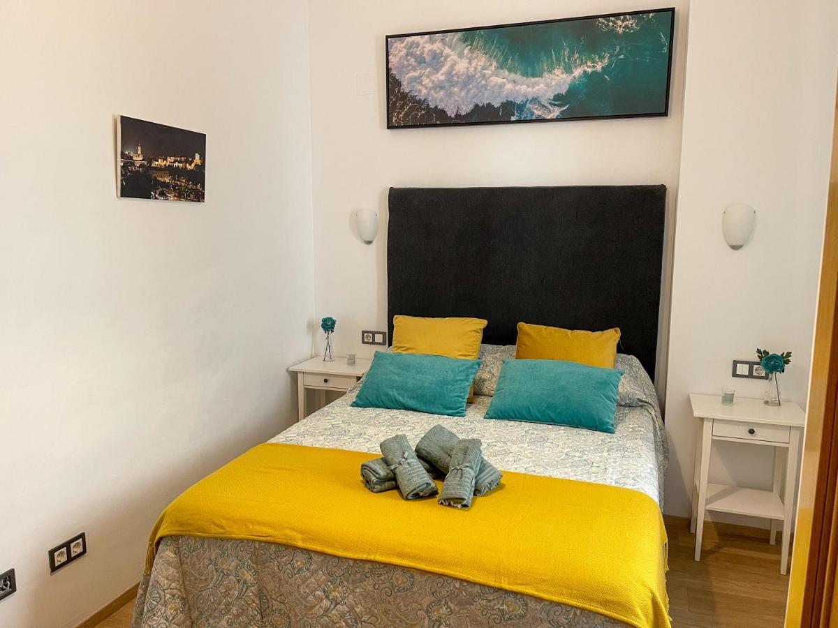 Quiet Apartment In The Heart Of Malaga Pool & Free Parking Exteriör bild